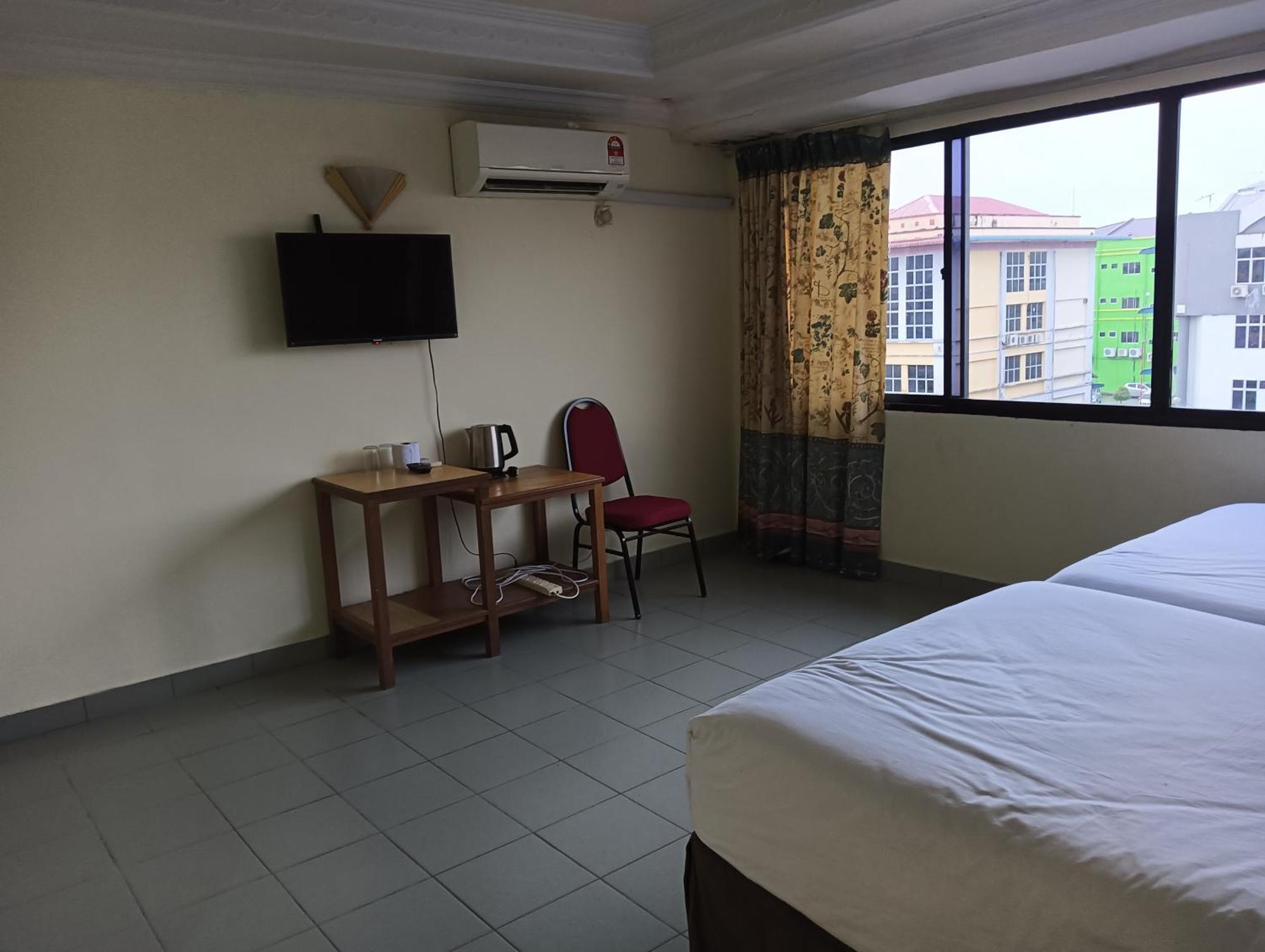 Oyo 90860 Wawasan Inn Sarikei Экстерьер фото