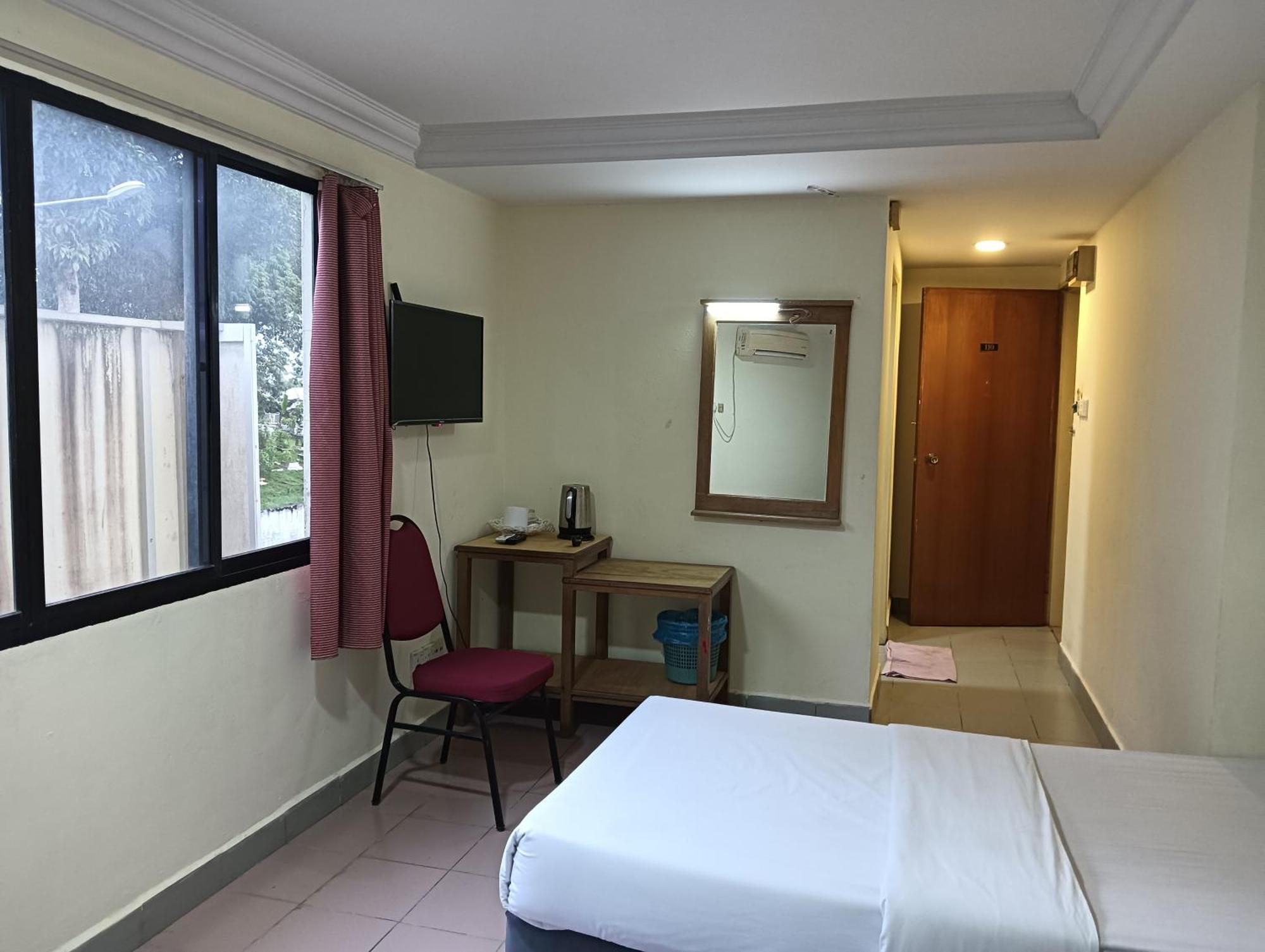 Oyo 90860 Wawasan Inn Sarikei Экстерьер фото